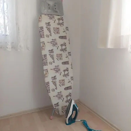 Apartment Cozy Flat In A Great Location
